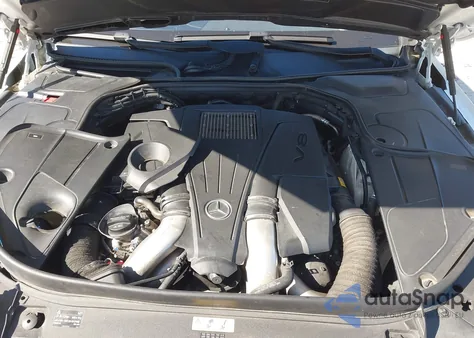 2015 Mercedes-Benz S 550 z USA, uszkodzony, nr VIN WDDUG8CB5FA130213